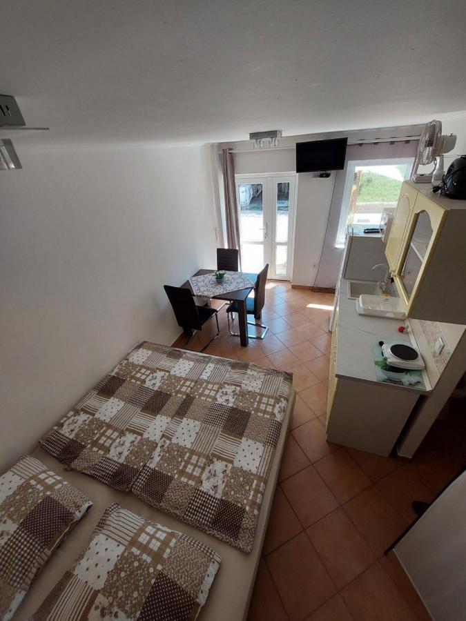 Pol-lak Apartment Szolosgyorok