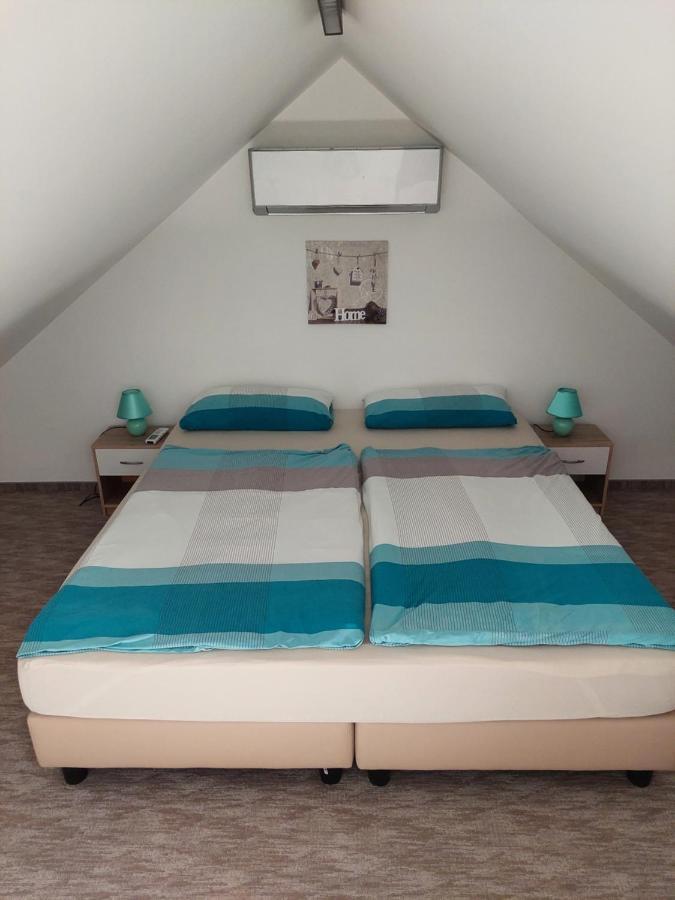 Apartment Pol-lak